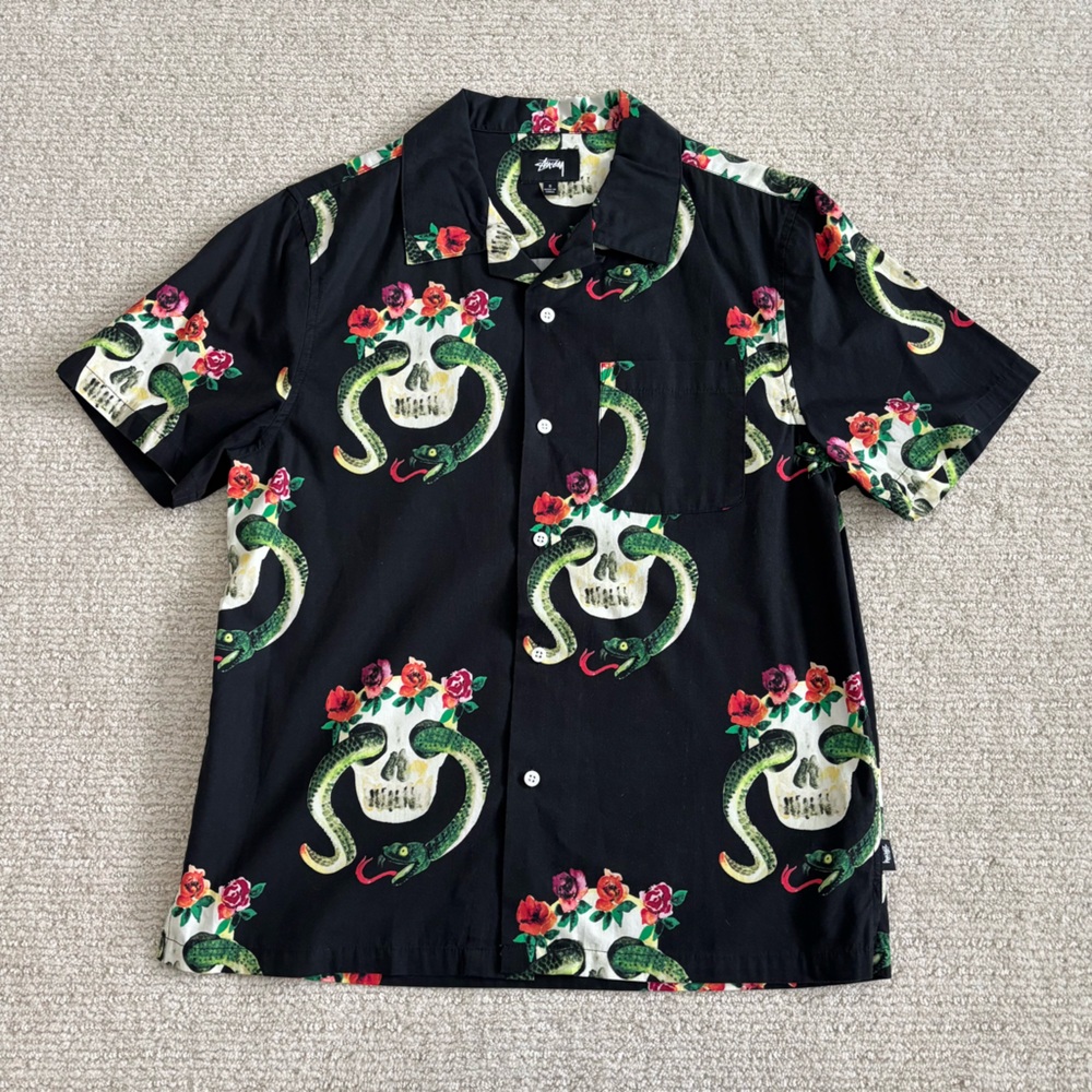Stussy Skull Pattern Shirt - Picture 2 of 6